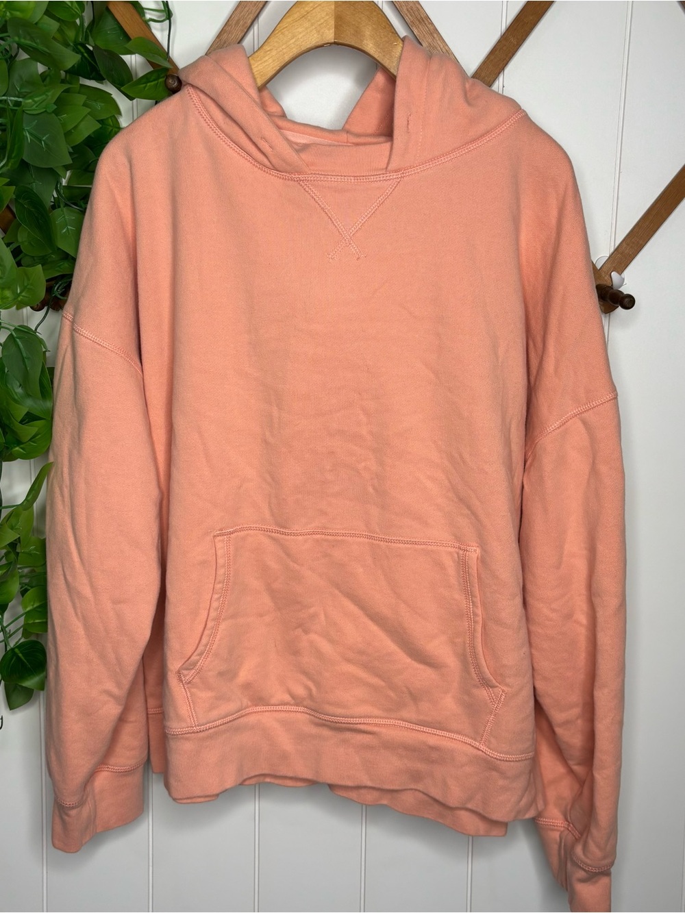 American Eagle Classic Peach Pullover Hoodie - womens lg oversized Sweatshirt